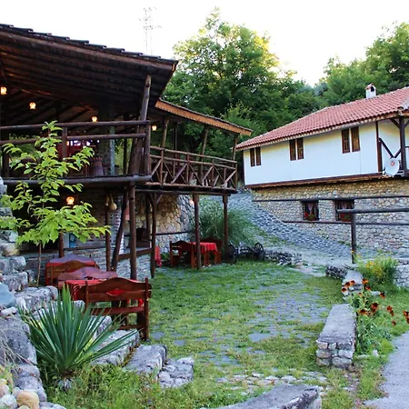 Melnik Pyramids Zlatkov Chiflik