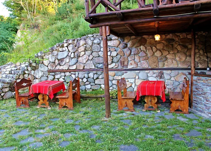 Къща за гости Melnik Pyramids Zlatkov Chiflik